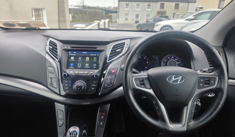 Hyundai i40 2016 full