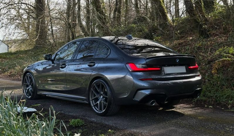 BMW 320d M SPORT MHV PRO full