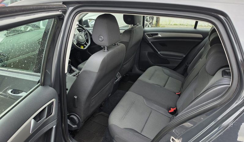 Volkswagen Golf 2015 full