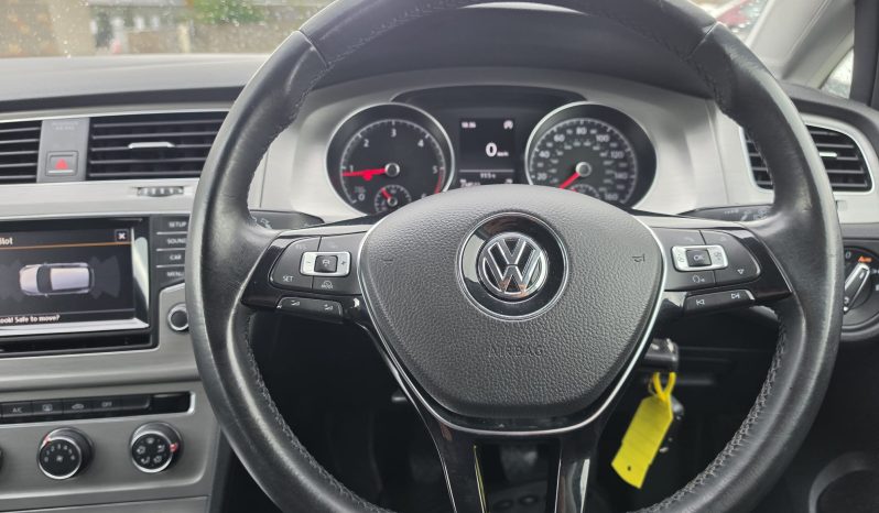 Volkswagen Golf 2015 full