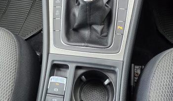 Volkswagen Golf 2015 full