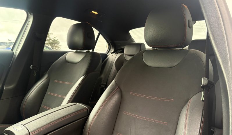 Mercedes-Benz A200 AMG Line Automatic full
