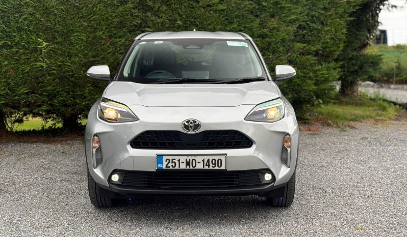 2025 Toyota Yaris Cross HEV Automatic full