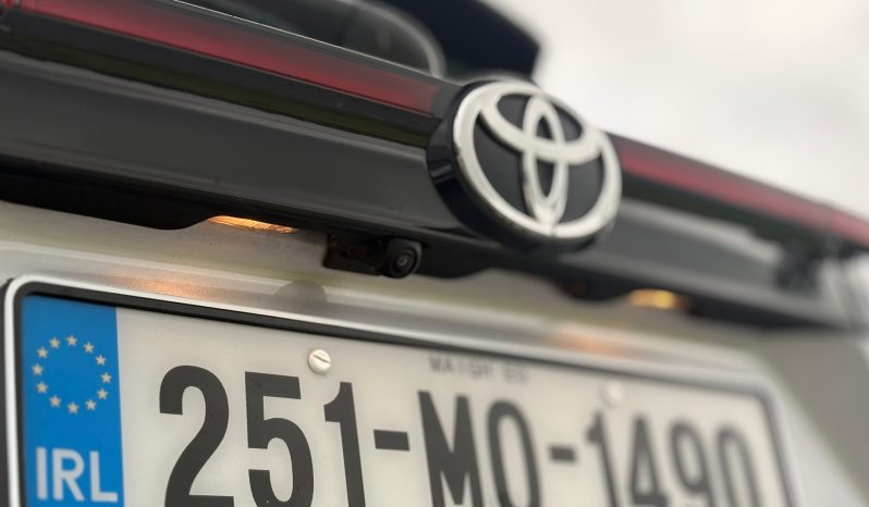 2025 Toyota Yaris Cross HEV Automatic full