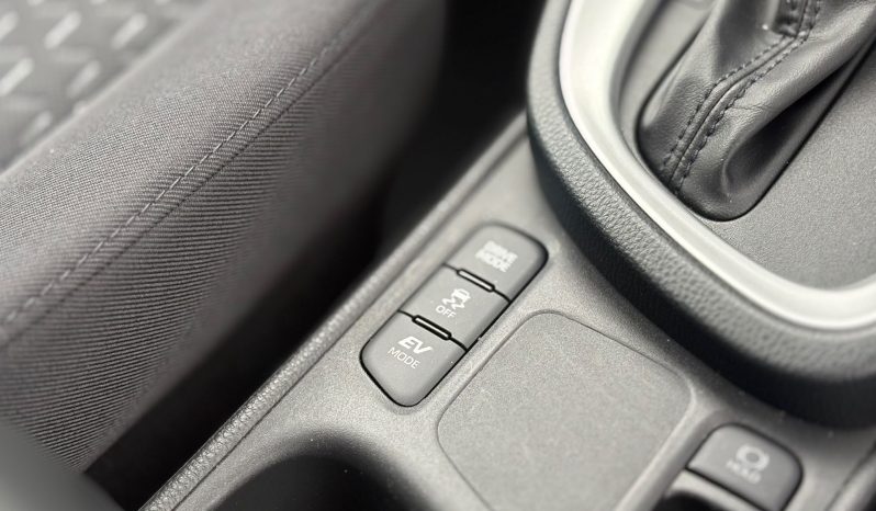 2025 Toyota Yaris Cross HEV Automatic full