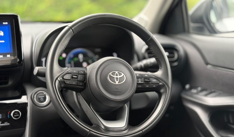 2025 Toyota Yaris Cross HEV Automatic full