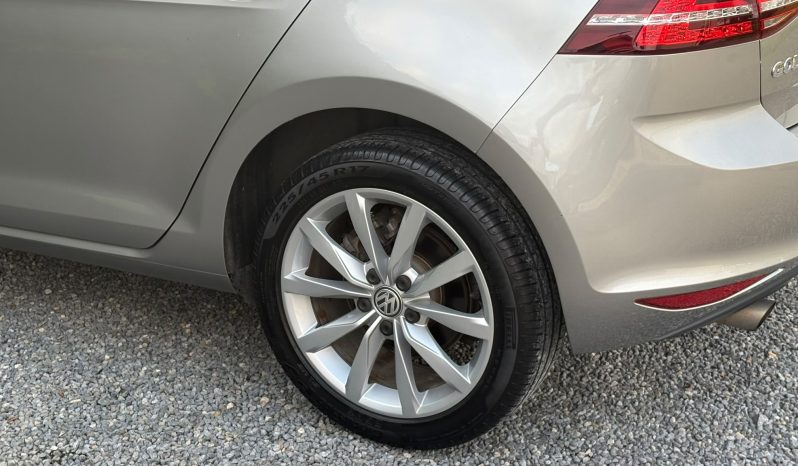 Volkswagen Golf 1.2 TSI BlueMotion full
