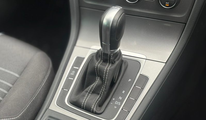 2015 Volkswagen Golf full