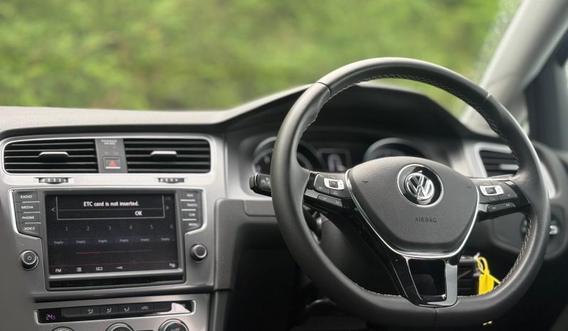 2015 Volkswagen Golf full